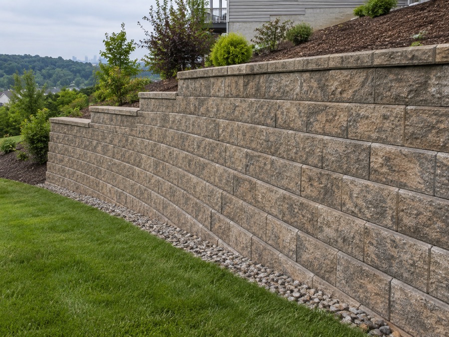 Versa-Lok style retaining wall